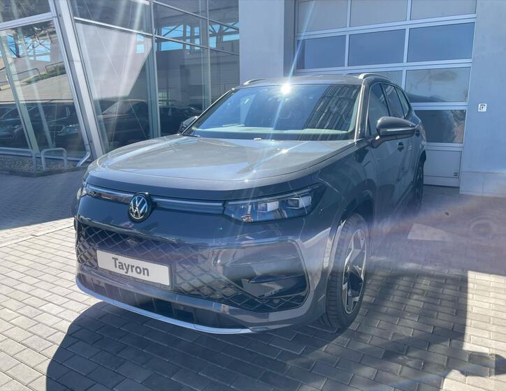 Volkswagen Tayron 1