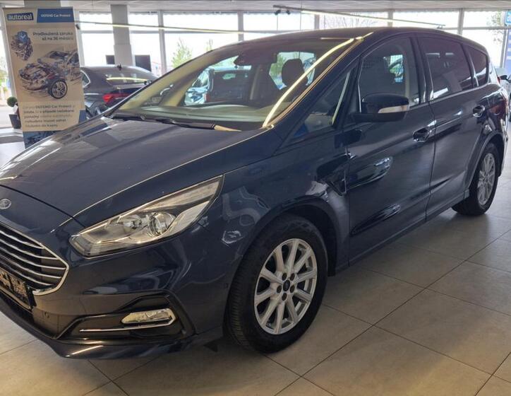 Ford S-MAX 4