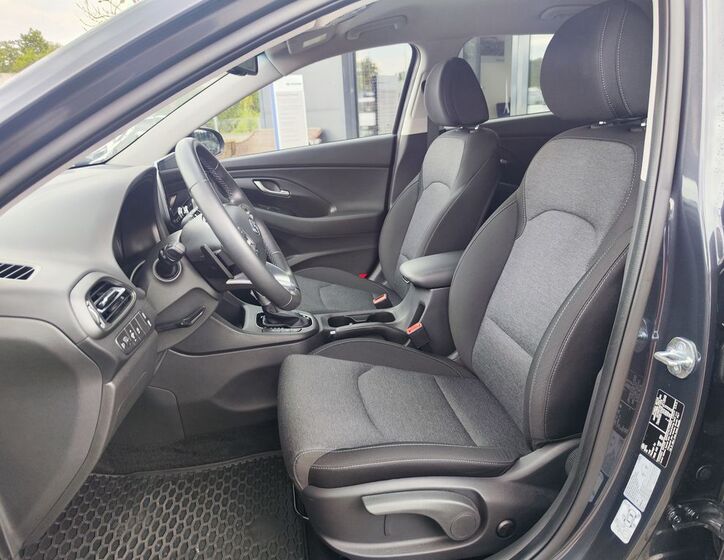 Hyundai i30 13