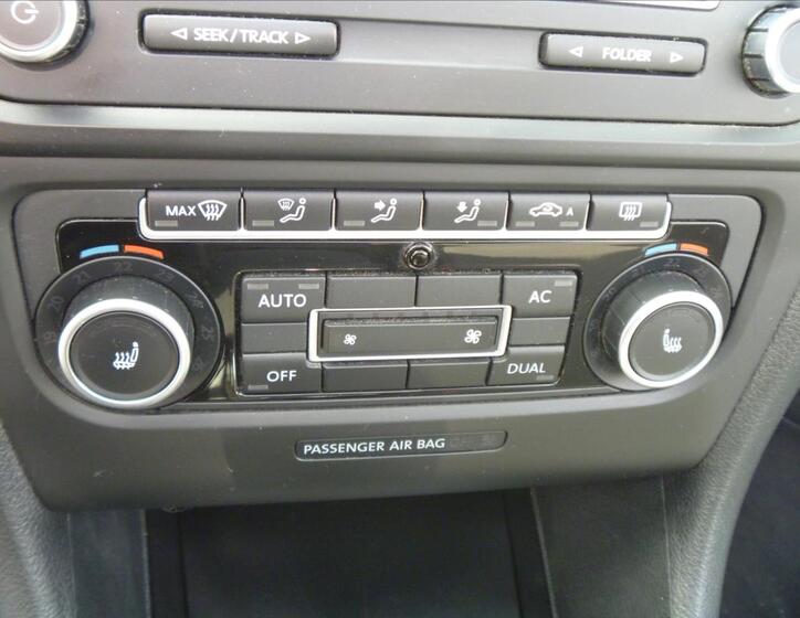Volkswagen Golf 22