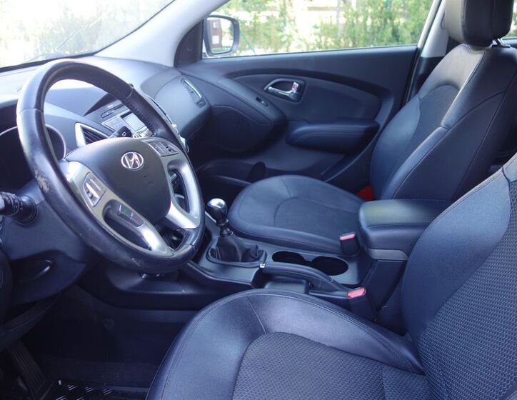 Hyundai ix35 18
