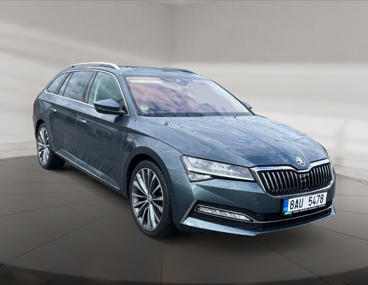 Škoda Superb 1