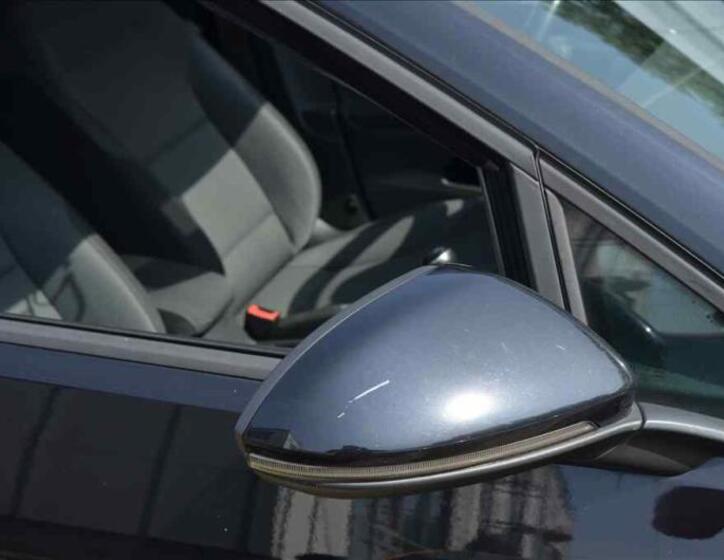 Volkswagen Golf 12