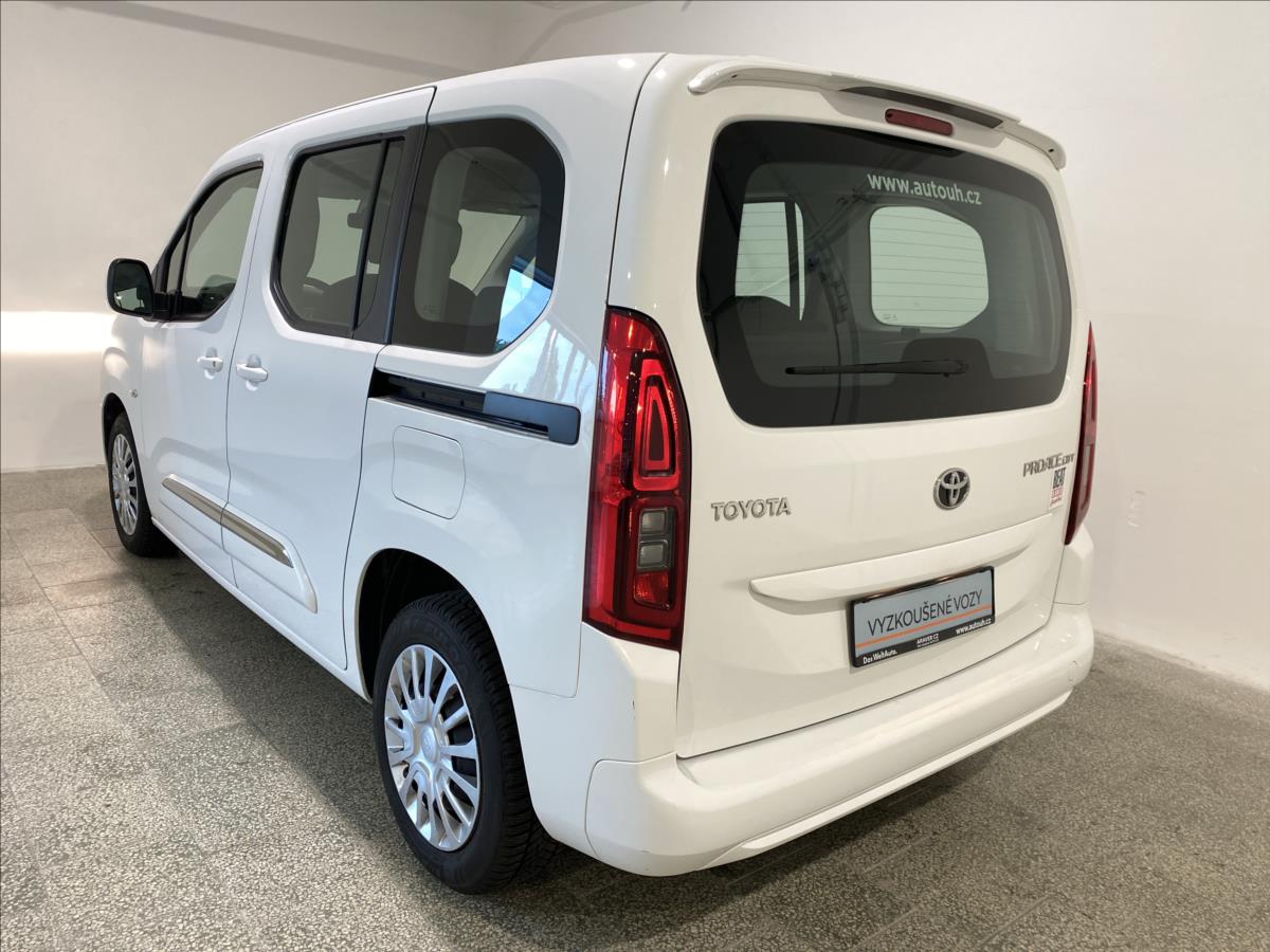Toyota ProAce City