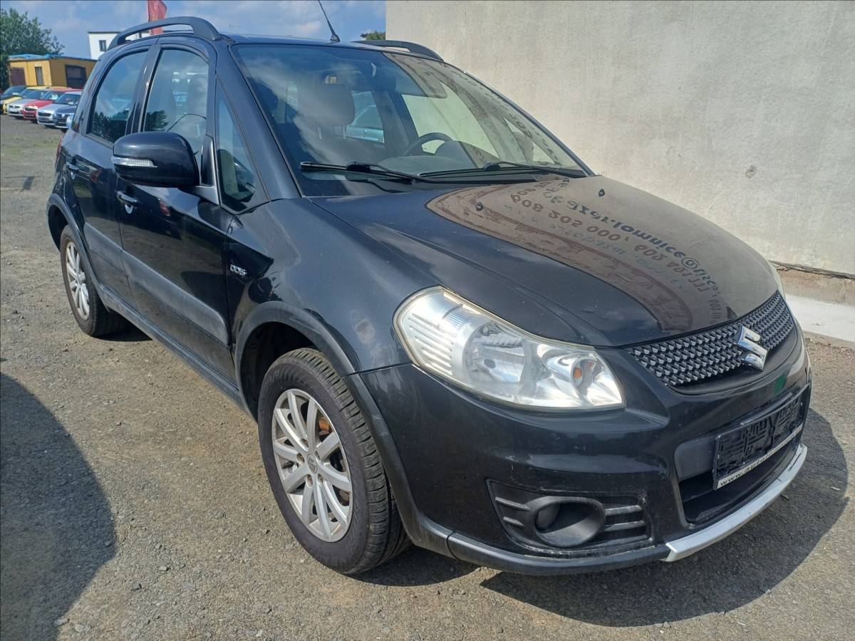 Suzuki SX4