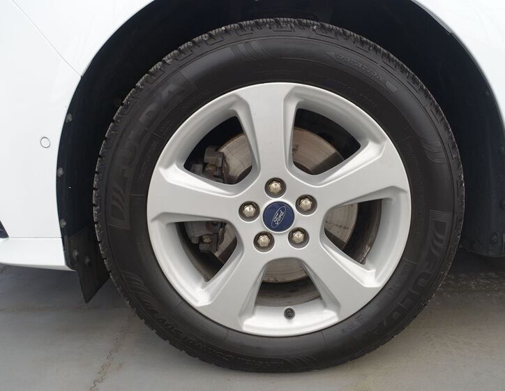 Ford Galaxy 38