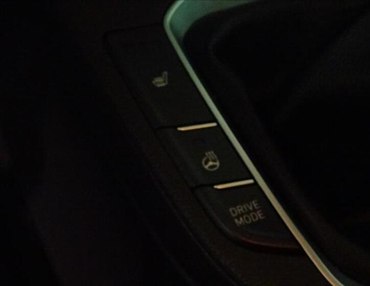 Hyundai i30 17