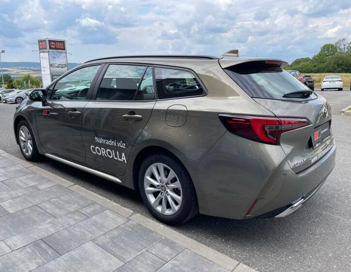 Toyota Corolla 5