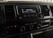 Volkswagen Transporter 21