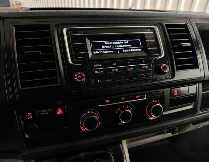 Volkswagen Transporter 21