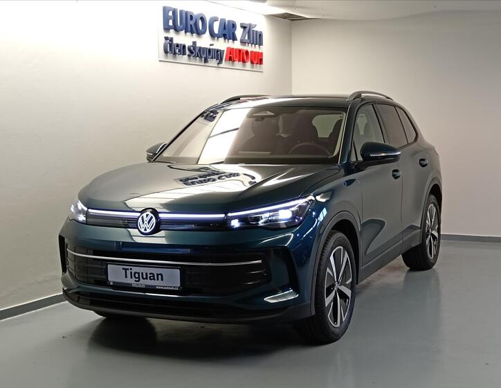 Volkswagen Tiguan 1