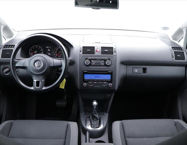 Volkswagen Touran 23