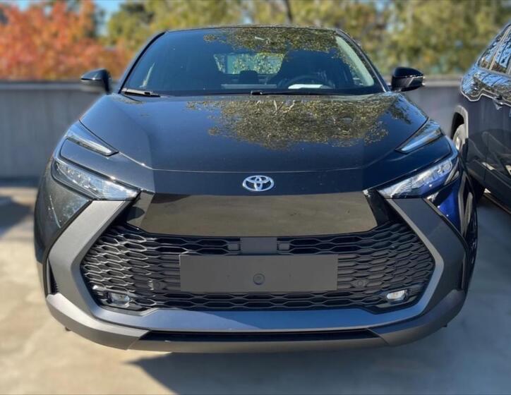 Toyota C-HR 2