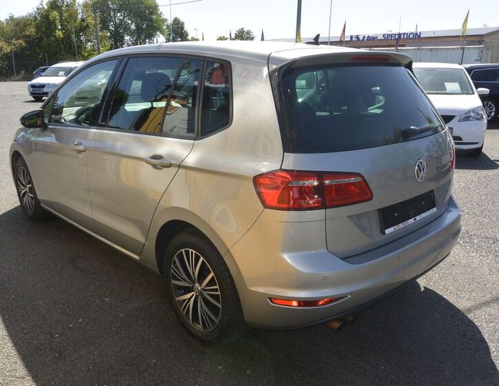 Volkswagen Golf Sportsvan 7