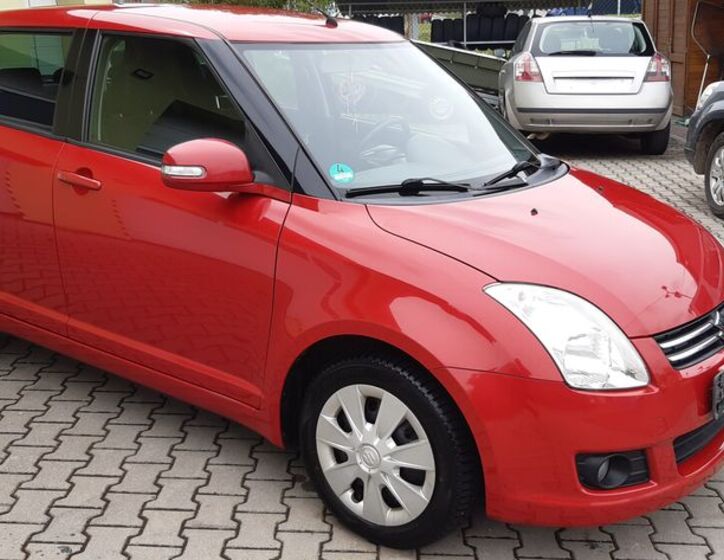 Suzuki Swift 23