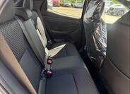 Toyota Yaris 8