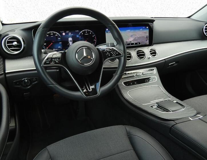 Mercedes-Benz Třídy E 5