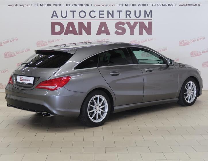 Mercedes-Benz CLA 4