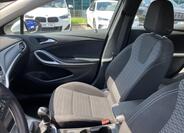 Opel Astra 9