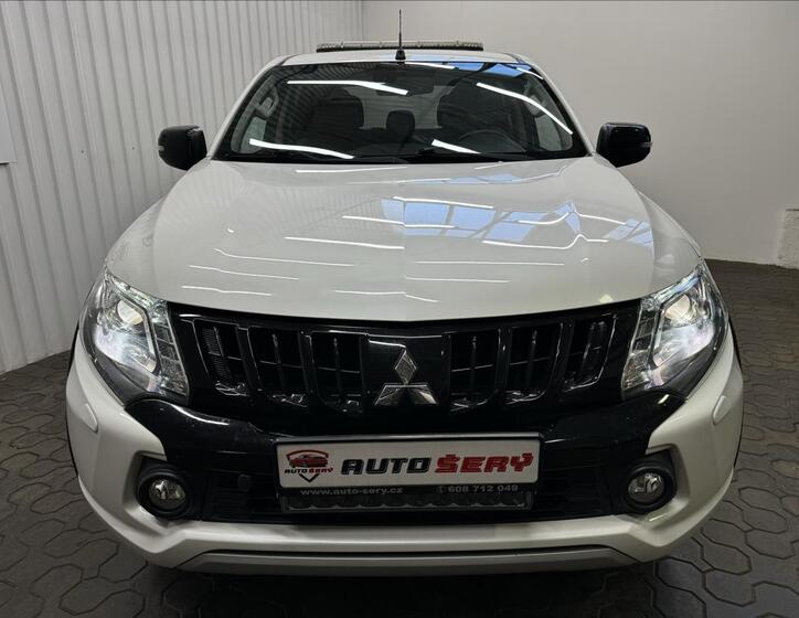 Mitsubishi L200 13