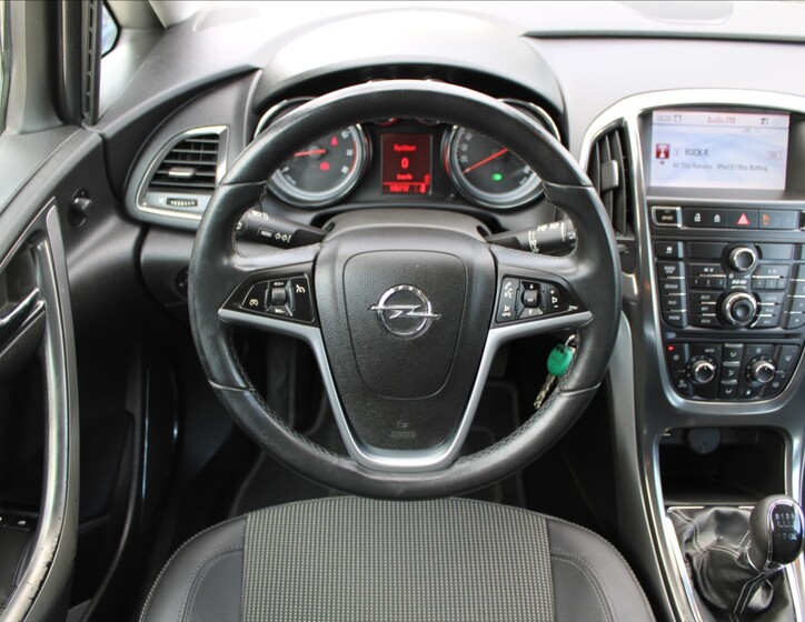Opel Astra 10