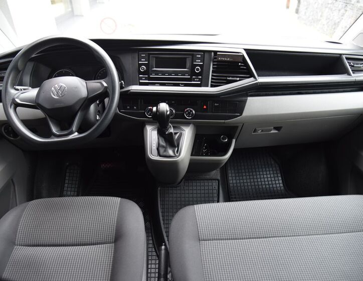 Volkswagen Transporter 21
