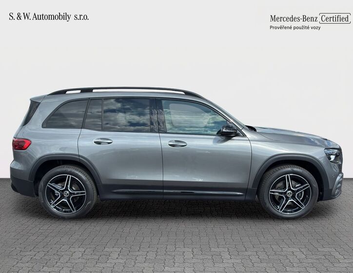 Mercedes-Benz GLB 5