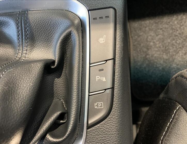 Hyundai i30 37