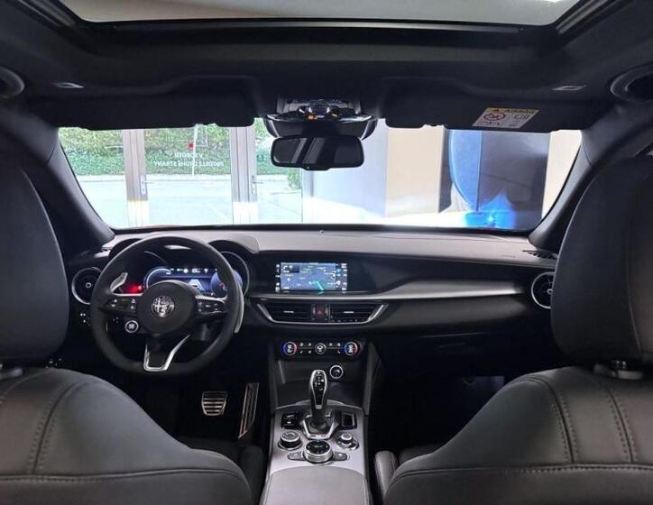 Alfa Romeo Stelvio 19