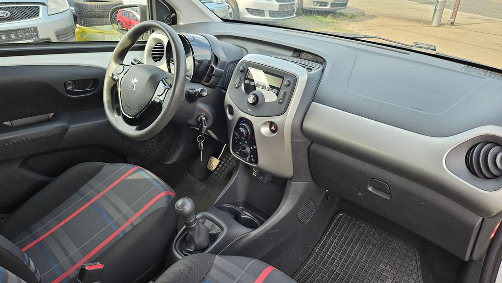 Peugeot 108