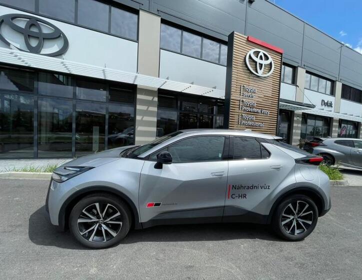 Toyota C-HR 4