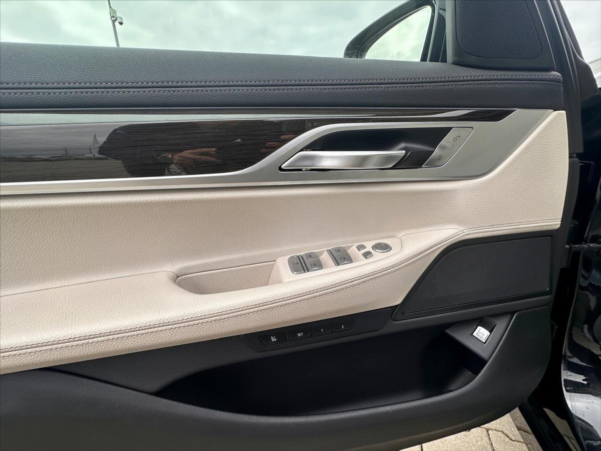 BMW Řada 7