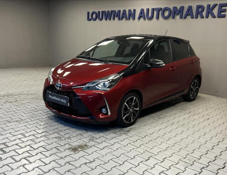 Toyota Yaris 1