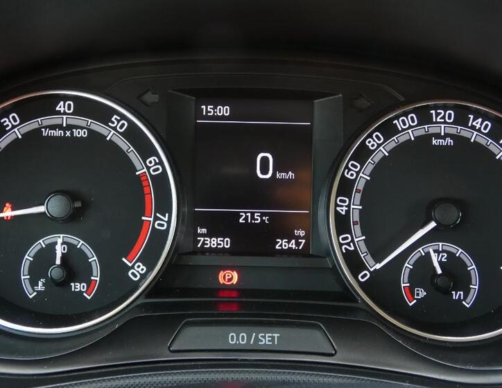 Škoda Fabia 13