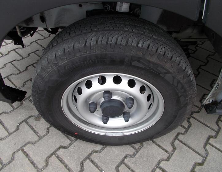 Ford Transit 5