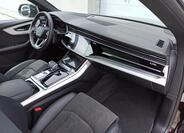 Audi Q8 12