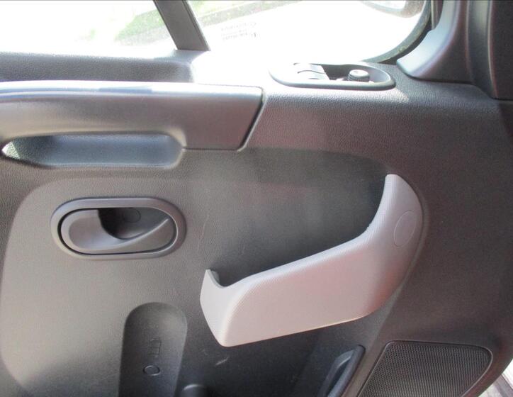 Renault Master 17