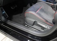Volkswagen Golf 9