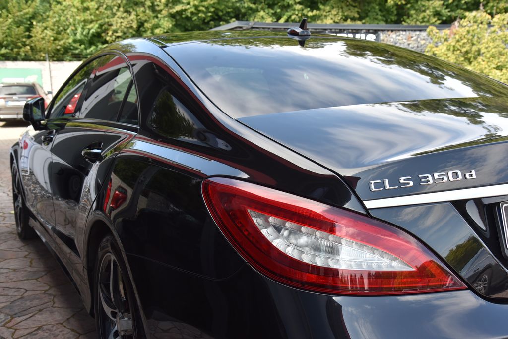 Mercedes-Benz CLS