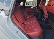 BMW i4 15