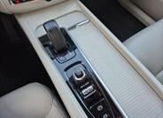 Volvo XC60 18