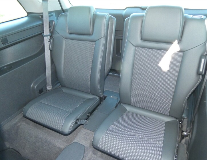 Opel Zafira 12