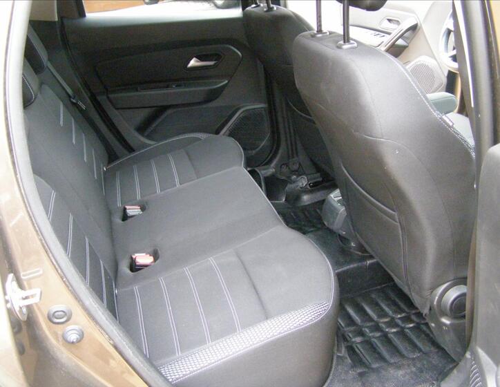Dacia Duster 32