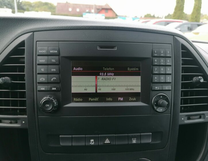 Mercedes-Benz Vito 22