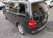 Volkswagen Touran 4
