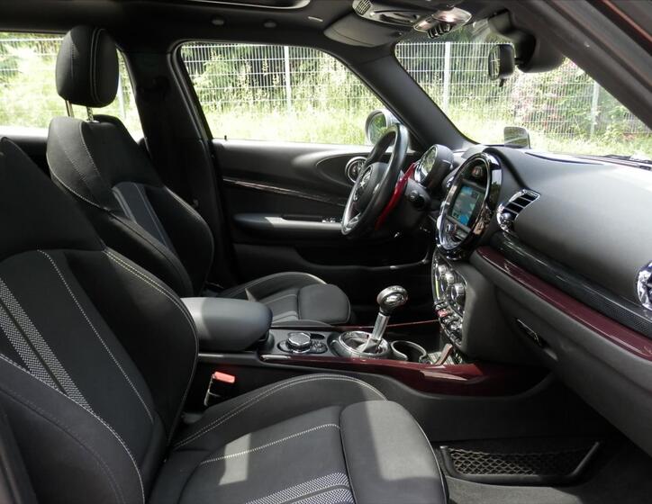 Mini Clubman 13
