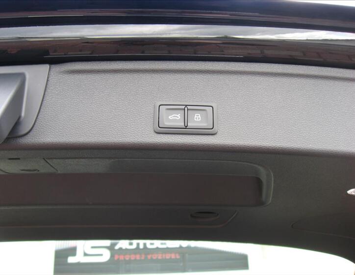 Audi A4 40