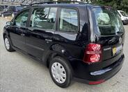Volkswagen Touran 11