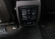 Jeep Grand Cherokee 13
