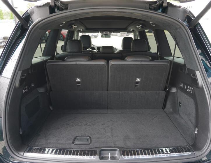 Mercedes-Benz GLS 8